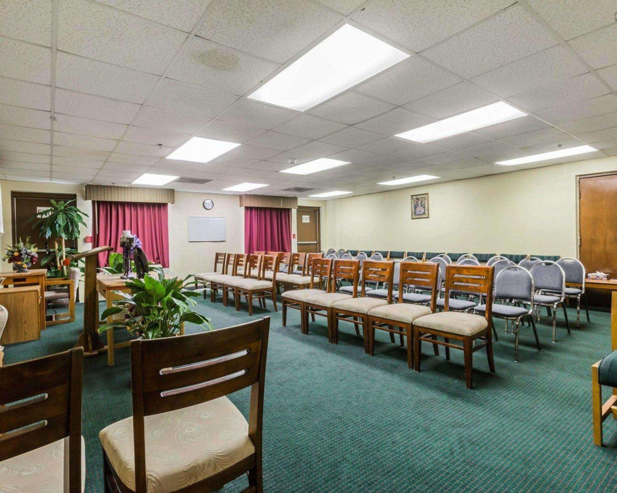 凯艺套房酒店-近麦克斯韦-甘特安内克斯空军基地 蒙哥马利 外观 照片